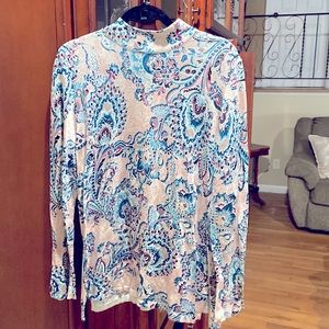 Gorgeous Chico’s Long Sleeve Thin Sweater Top